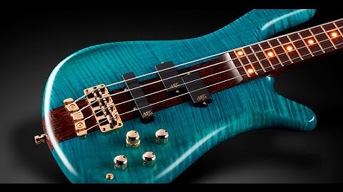 Warwick Custom Shop Masterbuilt - Streamer Stage I Turquoise Blue OFC