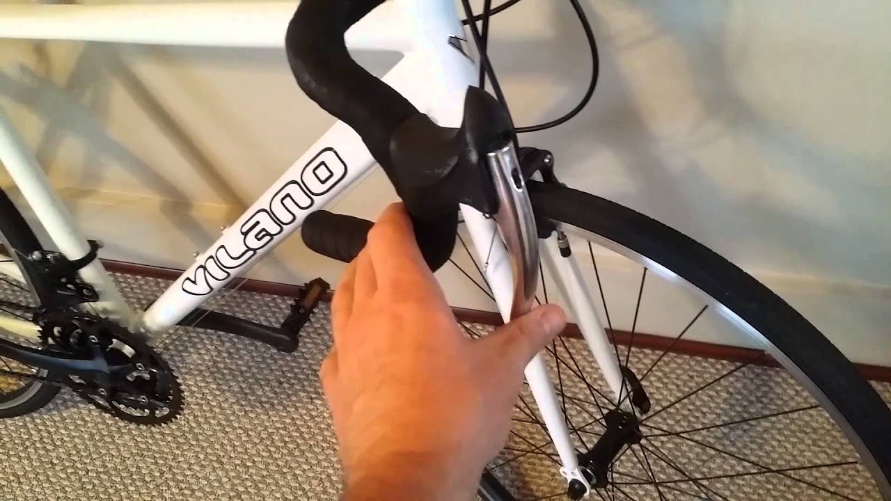 Vilano Tuono Stock Components: Brake Levers