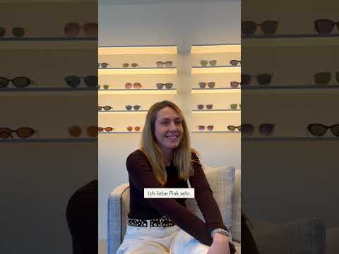 10 Seconds to Answer with our Eyewear Designer Maria 🕶️👓