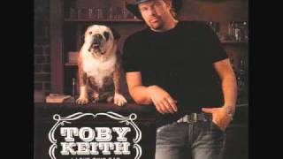 Video thumbnail of "Toby Keith: I Love This Bar"