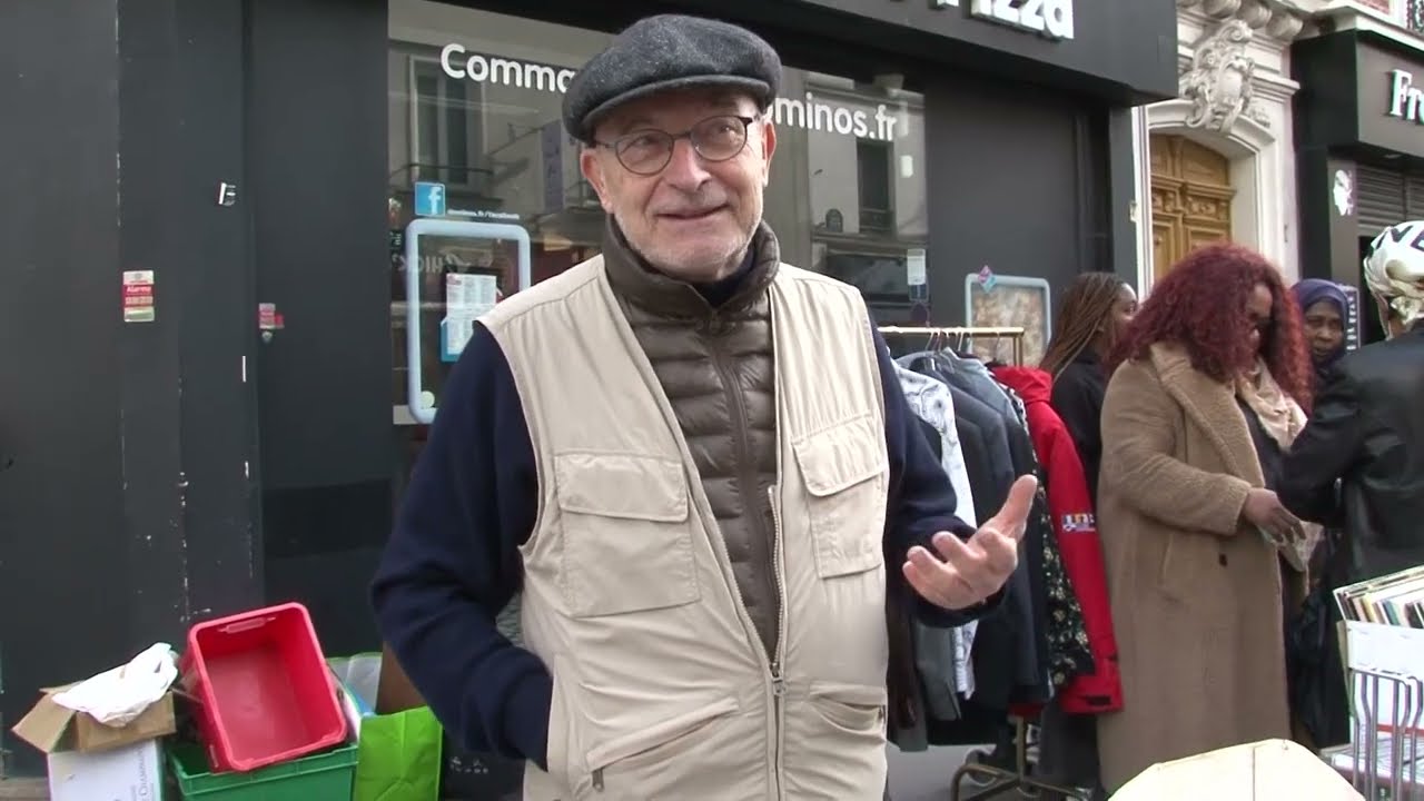 Échanges authentiques au Vide grenier Didot