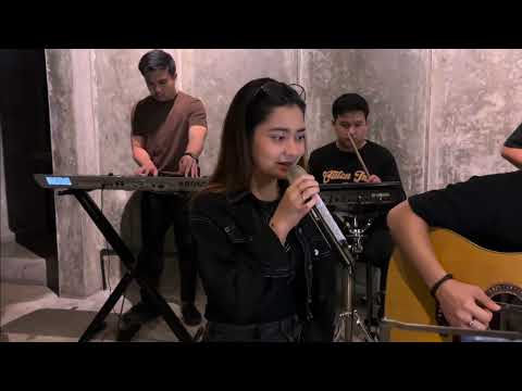 Ratu Aulia - Semata Karenamu (Cover) Feat. Fivein #Nyatu