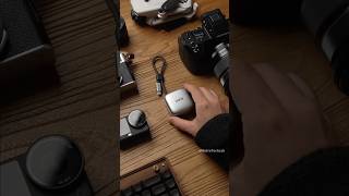 A card reader and storage case in one. Such a simple but smart idea.