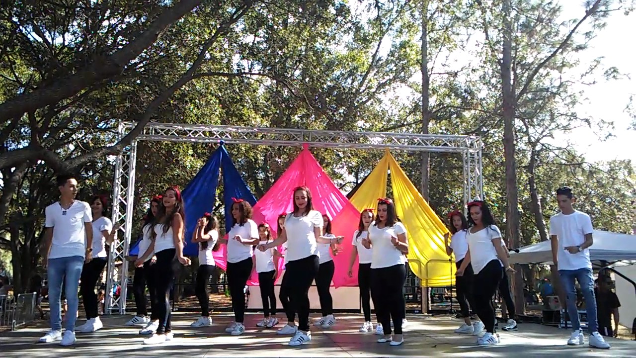 Pierce salsa club conga caliente YouTube