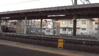 EF66 112号機[吹]牽引遅3075レ 富士駅5番線通過 雪の塊、UV52Aヤマト積載