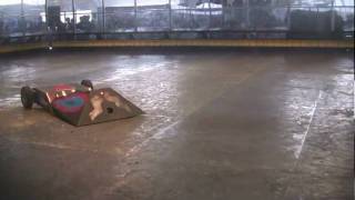 RoboGames 2008 - Wedgeemout vs. Fired Up