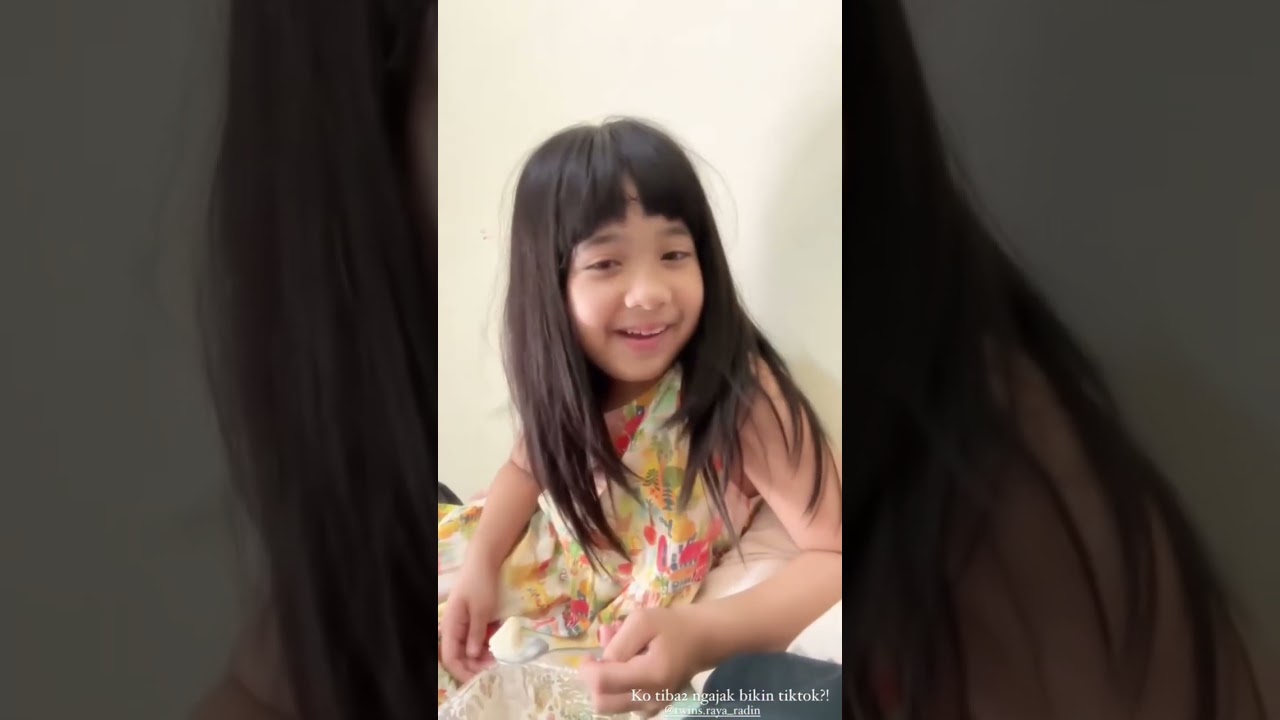 Kedekatan Cut Syifa, Zikri Daulay,&Pemeran Ayu di bts Cinta di Ujung Sajadah Bikin Netizen Tersentuh