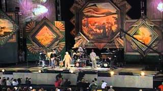 Hootie & the Blowfish & Woody Harrelson - Jailhouse Rock (Cover) - (Live at Farm Aid 1998) chords
