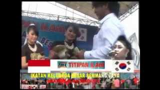 monata-semmang jaya-bara bere-alfi damayanti 24/04/2014