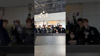 🎤📘I ~ (쉬고) LOVE TEUME🎵(오옹~) I ~ (쉬고) NEED YOU 🎵(오옹~) #TREASURE #SPECIALMINIALBUM #PLEASURE #shorts