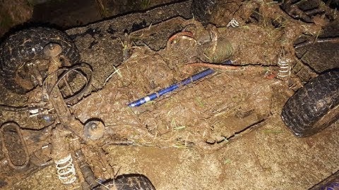 Traxxas Slash 4x4 Wet Grass Bashing 2s lipo