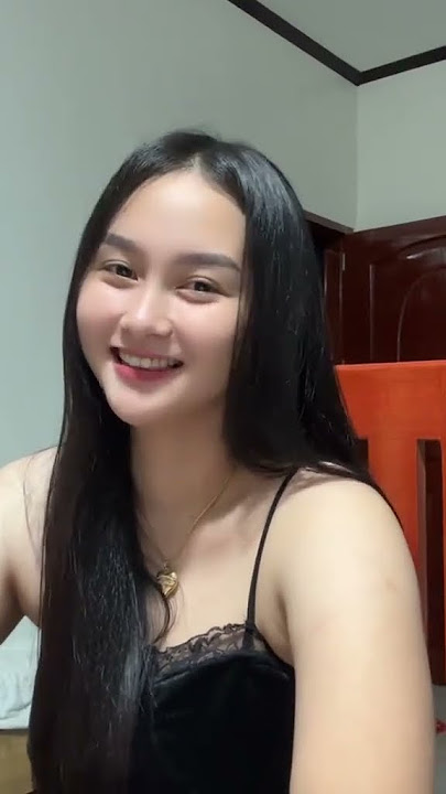 Download lagu Senyuman mematikan gadis cantik #beautiful #love #cewekcantik #gadisidaman #trending #viral #shorts