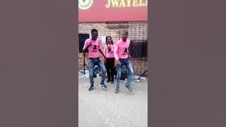 Mamillion track umculo wami new album😍😍🎧🎧🎤🎤🎤