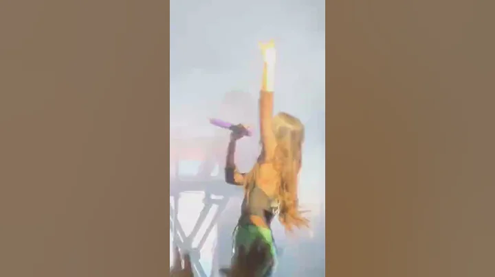 Olivia Rodrigo - Brutal [Live Performance] , "God, it's brutal out here 😏" 🦋🦋