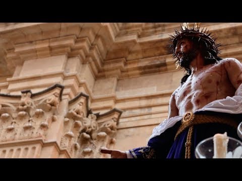 Procesión de la Hermandad de Penitencia de Nuestro Padre Jesús Despojado de sus Vestiduras y María Santísima de la Caridad y del Consuelo