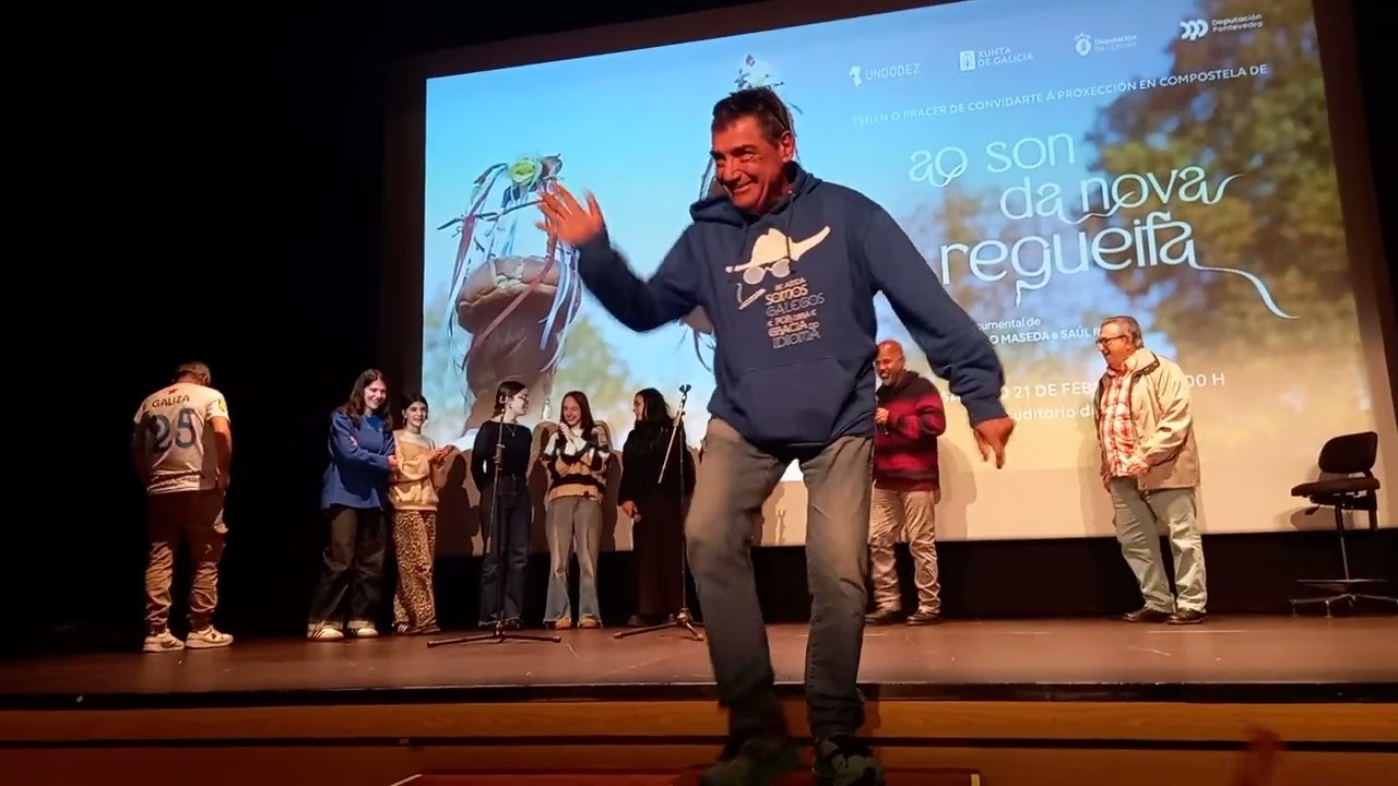 Regueifa intergeracional na estreia de 