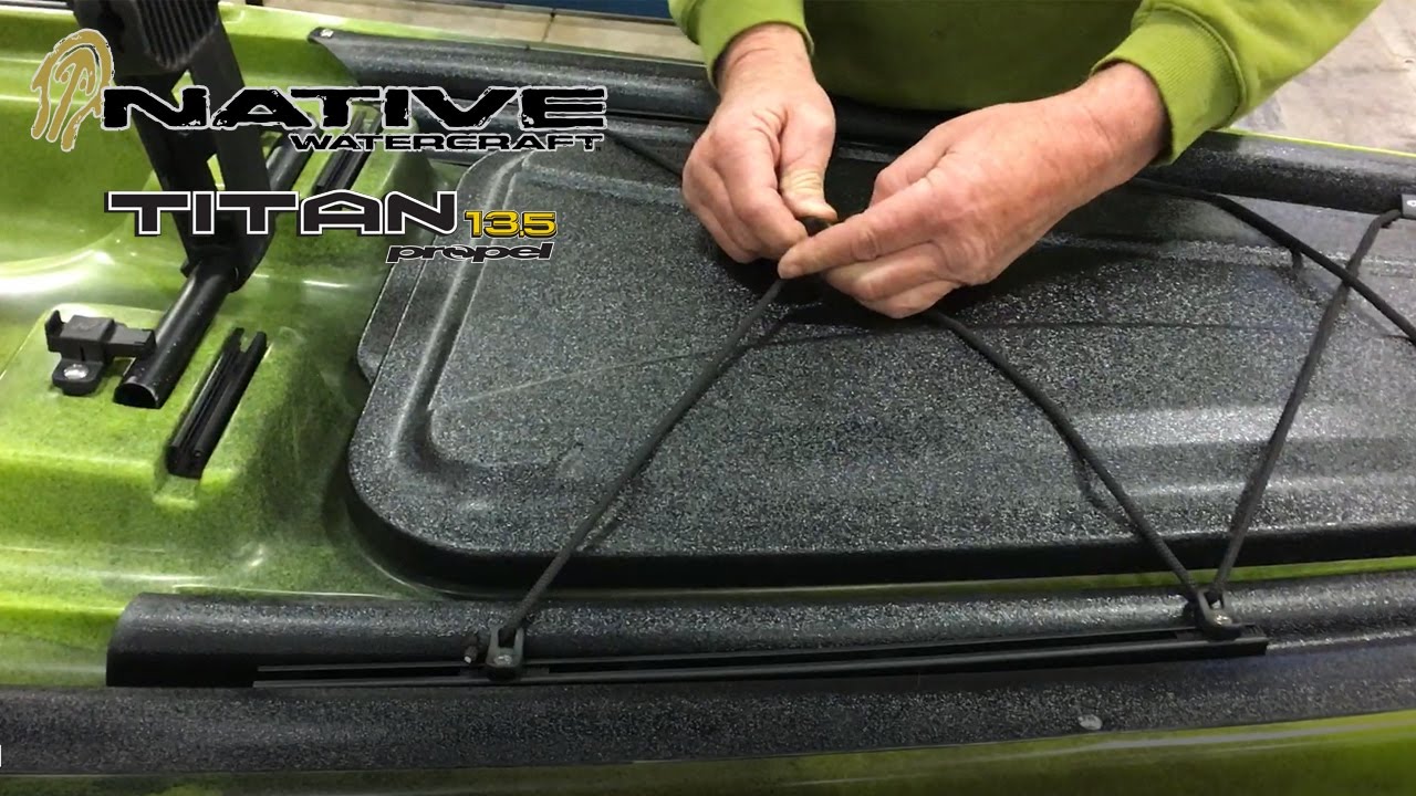 Titan Propel 13.5 - Bow Hatch Bucket