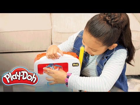 Play-Doh | 'Kitchen Creations Magical Oven' Short - Play-Doh | 'Kitchen Creations Magical Oven' Short