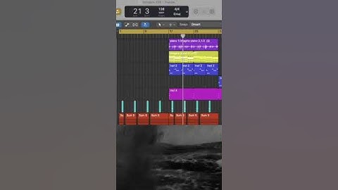 making samples from scratch in logic pro x #4