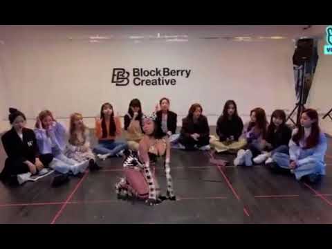 Stan Twitter: Normani dancing to WAP for Loona Stan Twitter: Normani dancing to WAP for Loona