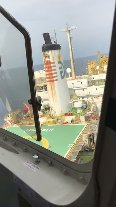 Naik heli pergi platform kikeh
