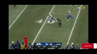 Geno Smith with a impressive scramble!! What a fantastic way to make a play! What a nice play