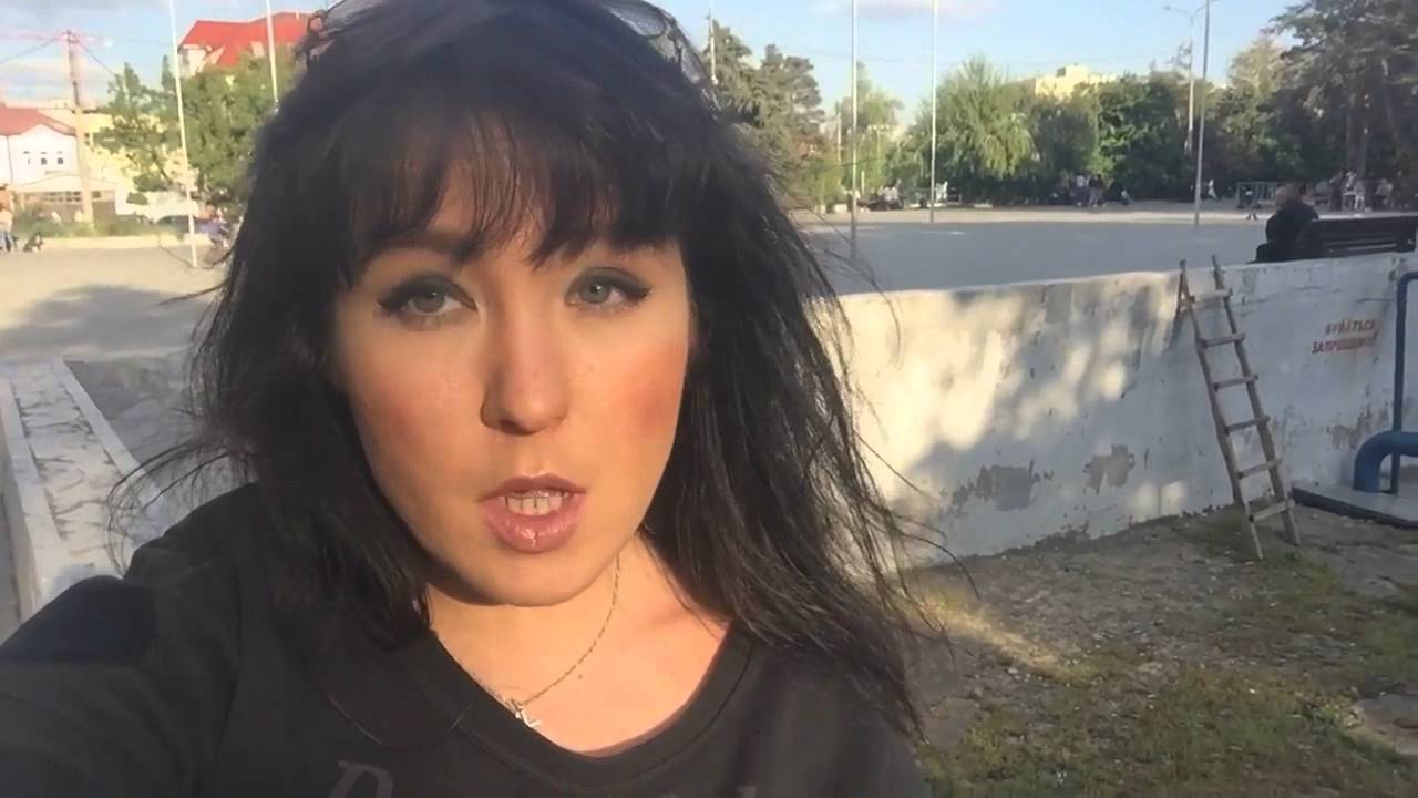 Изменила мужу в машине