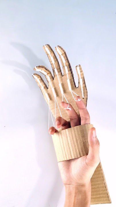 Working cardboard hand
