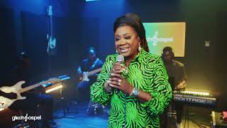 Nikky Ariyo-ojoKi lo N’sele \u0026 A very big God | Glitch Gospel 