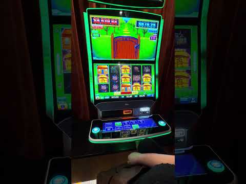 Join the Pinco Halloween Slot Tournament and Play Online in English from Canada