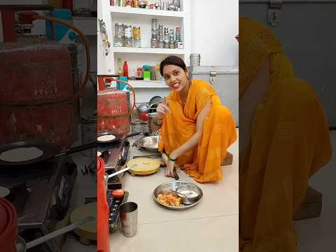 Pati 500 ka sirt pehnta hai aur apni bibi ko 5 hajar ki pehnata hai ye hota ha pati #shorts