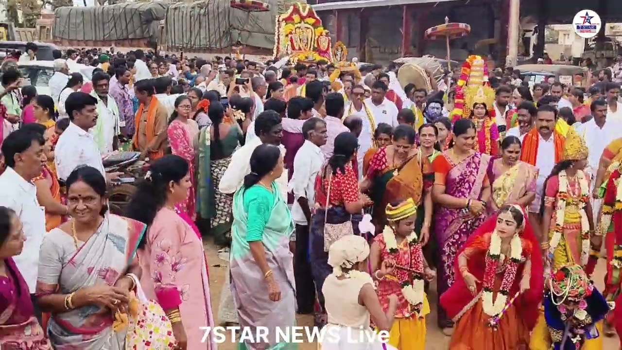 గిరి ప్రదక్షణ తో ప్రారంభమైన  శ్రీ ప్రసన్న వెంకటేశ్వర స్వామి వారి బ్రహ్మోత్సవాలు,