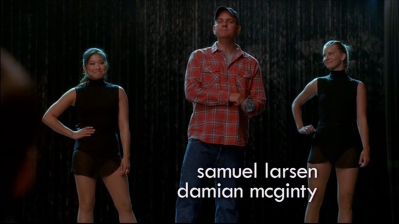 Glee - Burt gives Kurt his graduation present 3x22