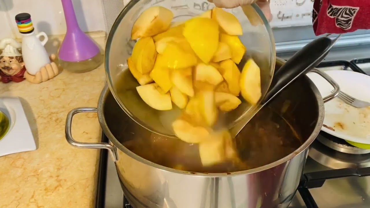 السفرجليه الحلبيه دلال حناوي كبه على الأصول مع كواليس العزيمه انكبت المرقه!؟