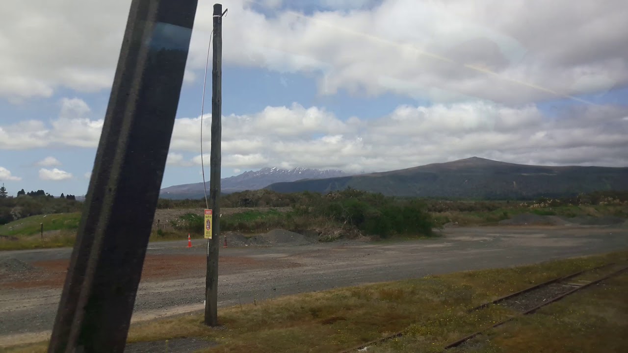 Northern Explorer leaving National Park - YouTube