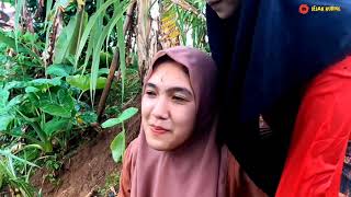 Gadis Desa Sukabumi IDAMAN, Bikin Rujak Di Saung Sawah dan Basah - Basahan || Suasana Pedesaan Sunda