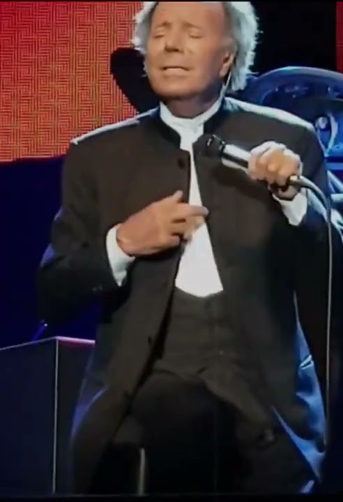 Caruso - Julio Iglesias (The Last Concert)