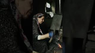 Полный фильм о потомственной женщине-кузнеце в Дагестане смотри на канале «Сакля» #ремесло #женщины