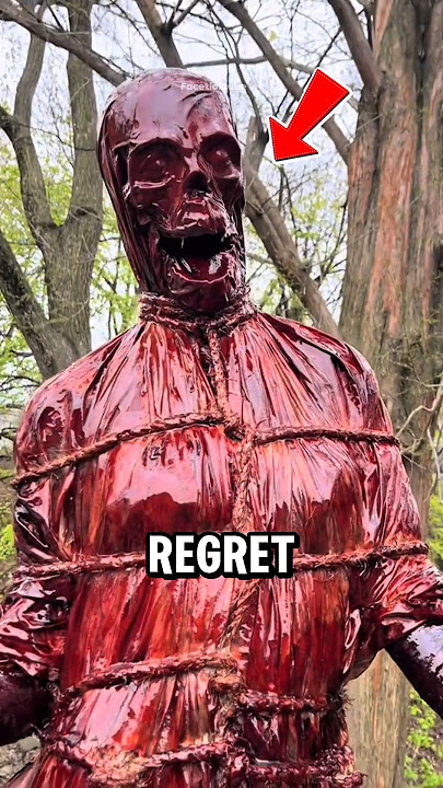 DO NOT approach this statue‼️😱