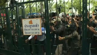 Protestors break into university as Thai rally begins | AFP