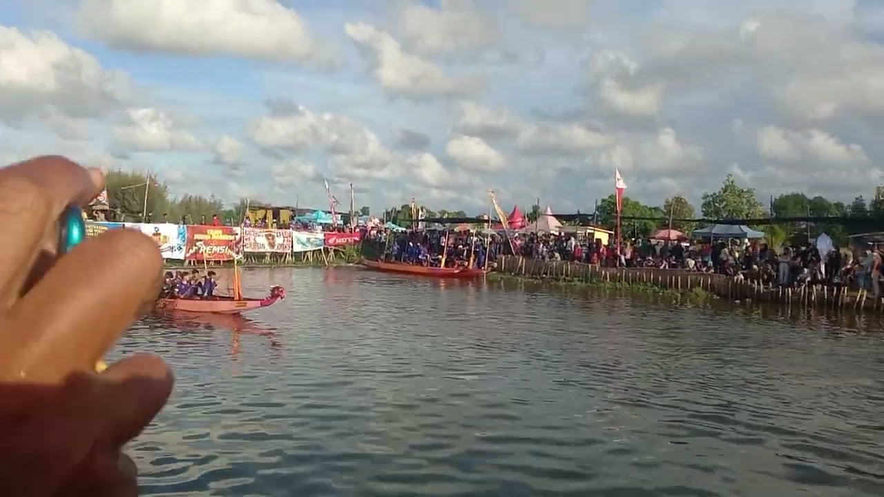 Heboh, Lomba dayung di kali Tanggul Rob Desa Wonokerto Kec Wonokerto Kab Pekalongan Jateng 👍👍