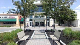 The Burlington Mall Tour