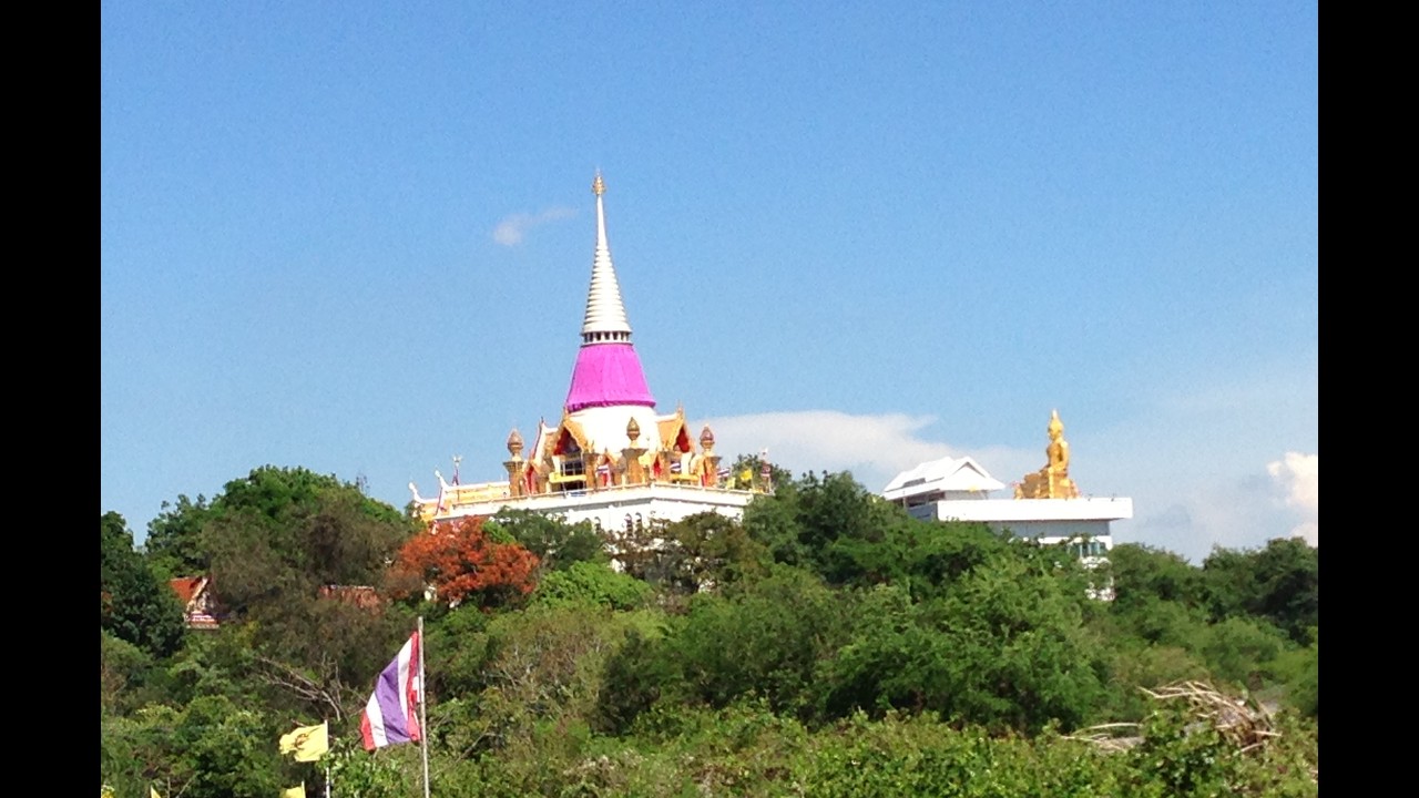 วัดเขาดิน ฉะเชิงเทรา วัดบนยอดเขาติดทางด่วน