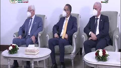 رئيس الجمهورية السيد عبد المجيد تبون يستقبل رئيس الاتحاد الافريقي لكرة القدم باتريس موتسيبي