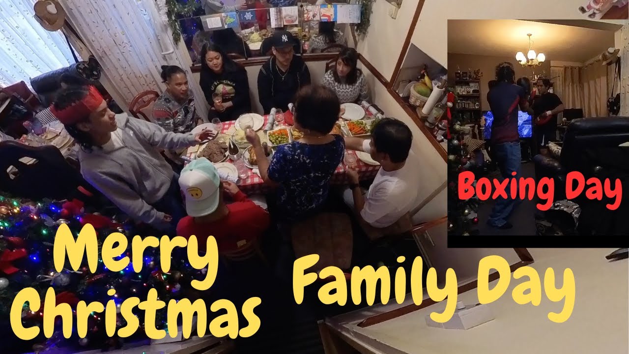 Family Day Merry Christmas Everyone - YouTube