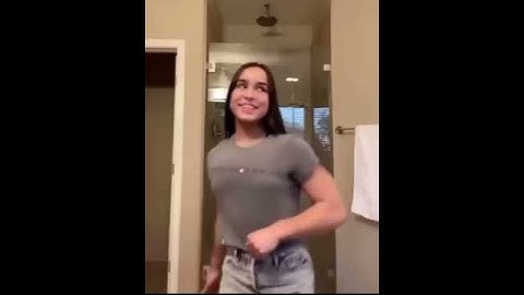 THAT BITCH TOO STRONG , SHE BUILT LIKE KING KONG