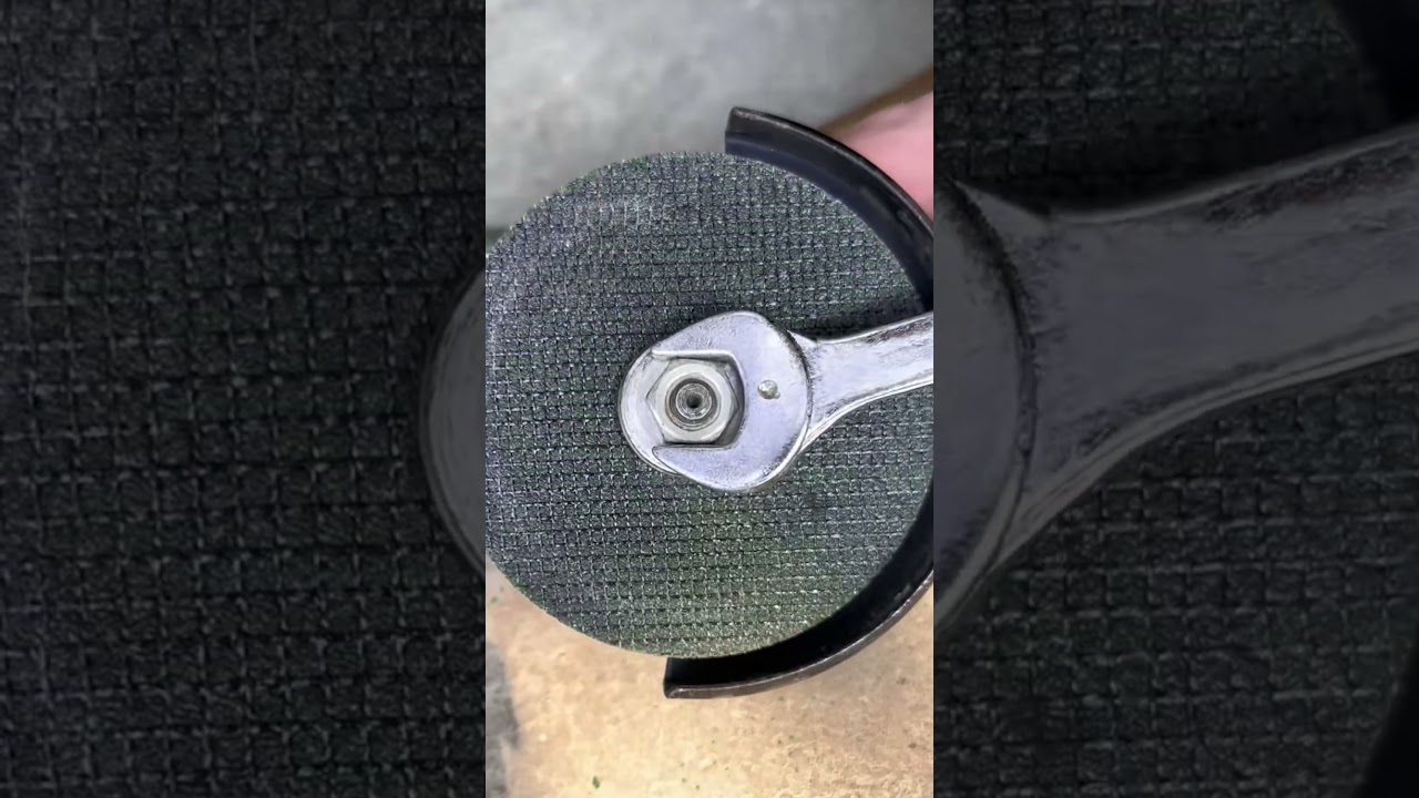 Easy to use angle grinder pressure plate 