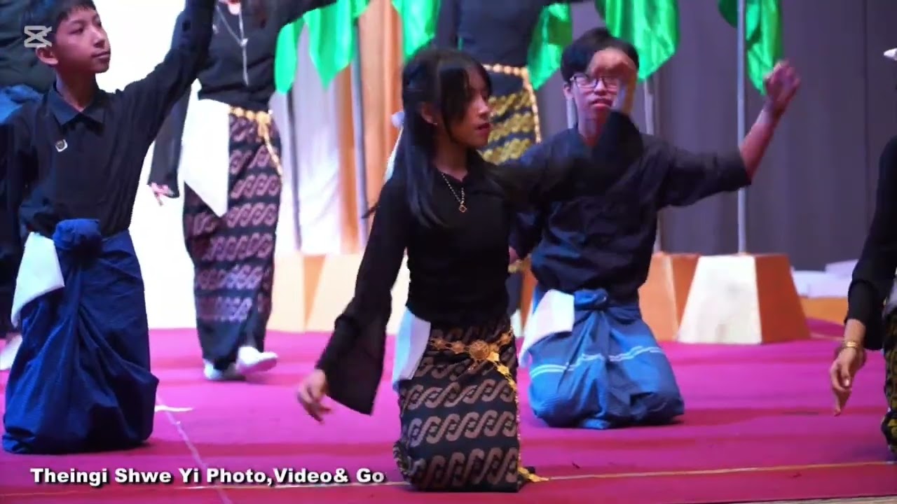 ထာဝရမြန်မာ သီချင်းဖြင့်ကပြဖျော်ဖြေခြင်း