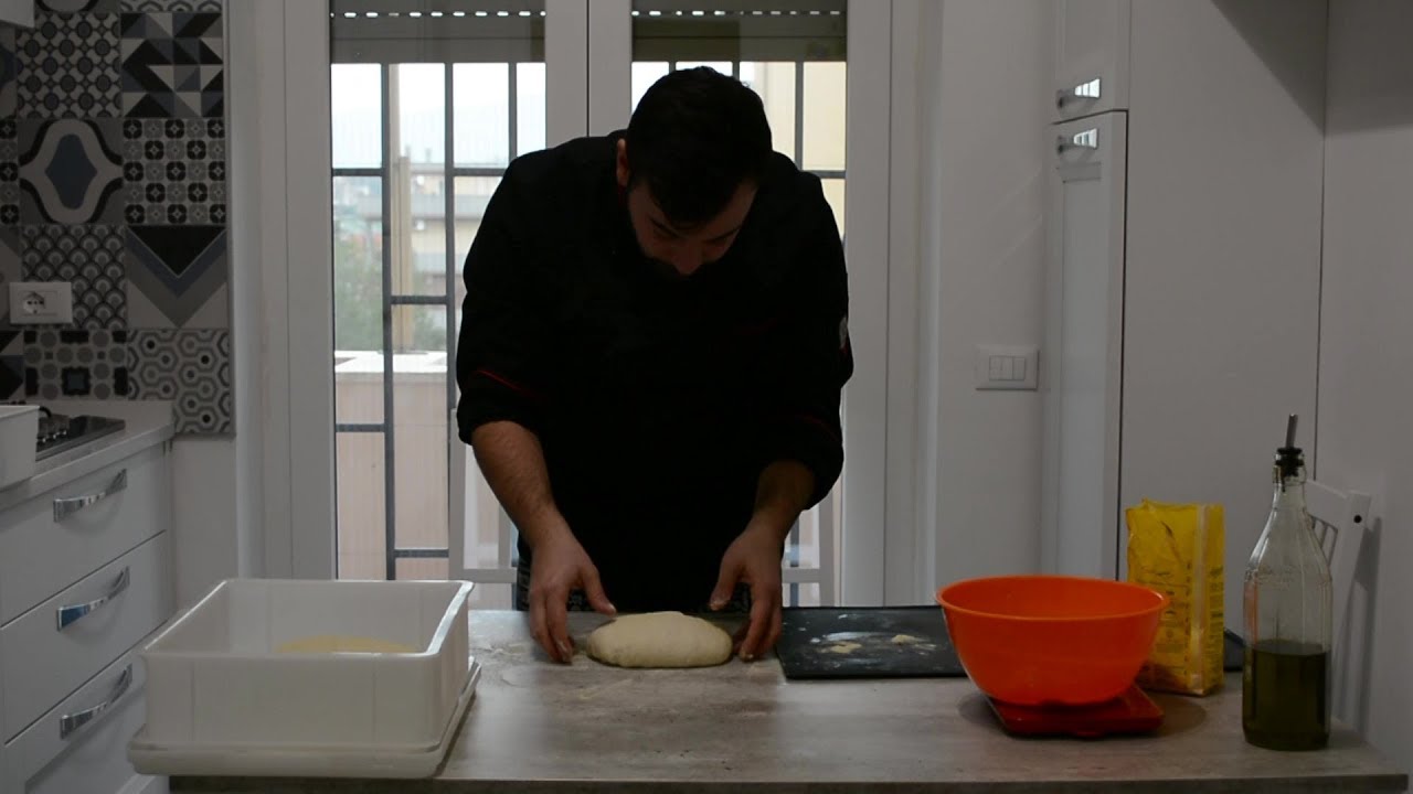 Staglio e formatura panielli rettangolari impasto alta idratazione