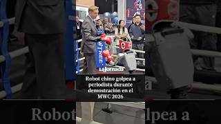 Robot chino golpea a periodista durante demostración en el MWC 2026